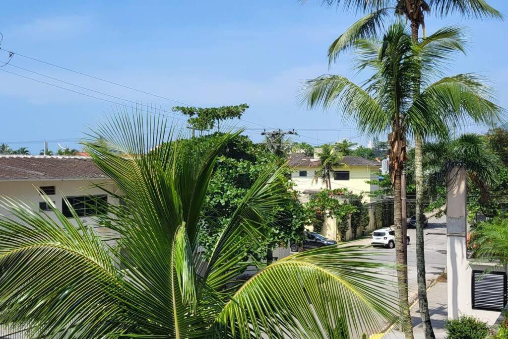 Apto Completo A 1 Quadra Da Praia Da Enseada. Гуаружа Экстерьер фото